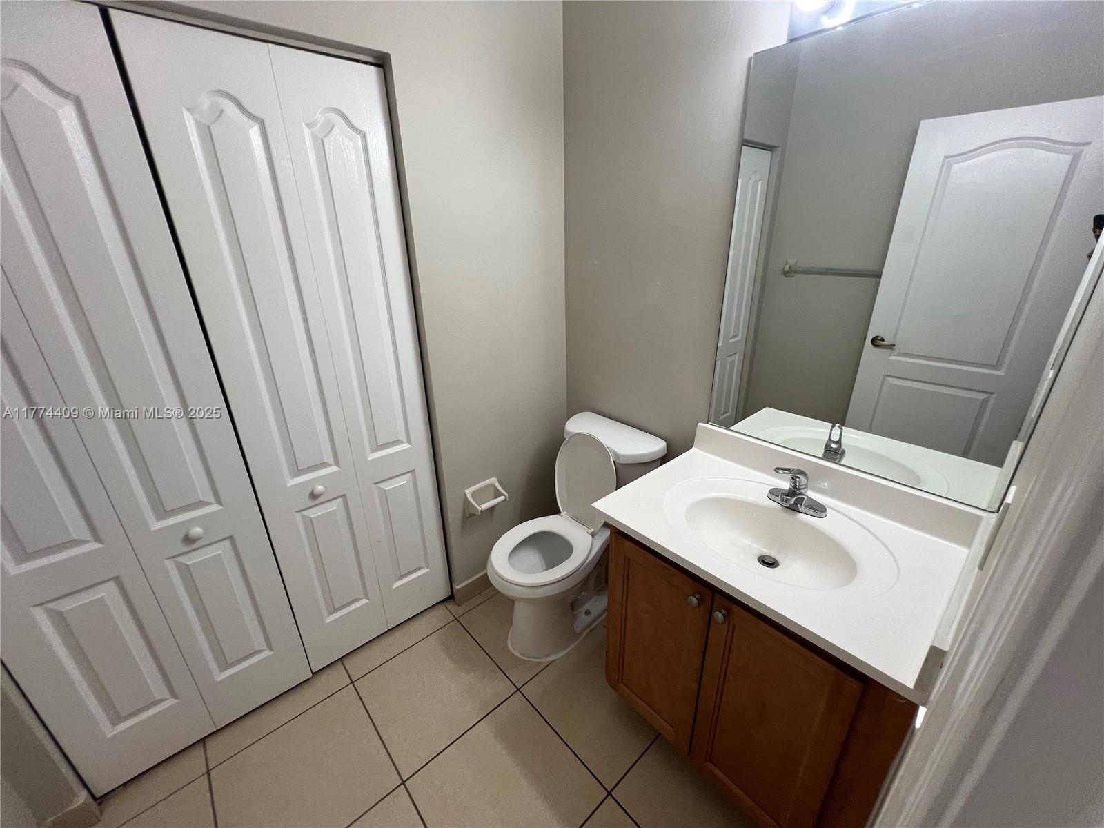3982 Ne 12th Dr Property Photo 13