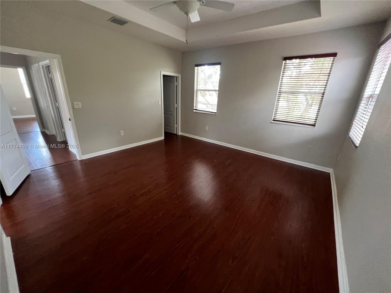 3982 Ne 12th Dr Property Photo 16