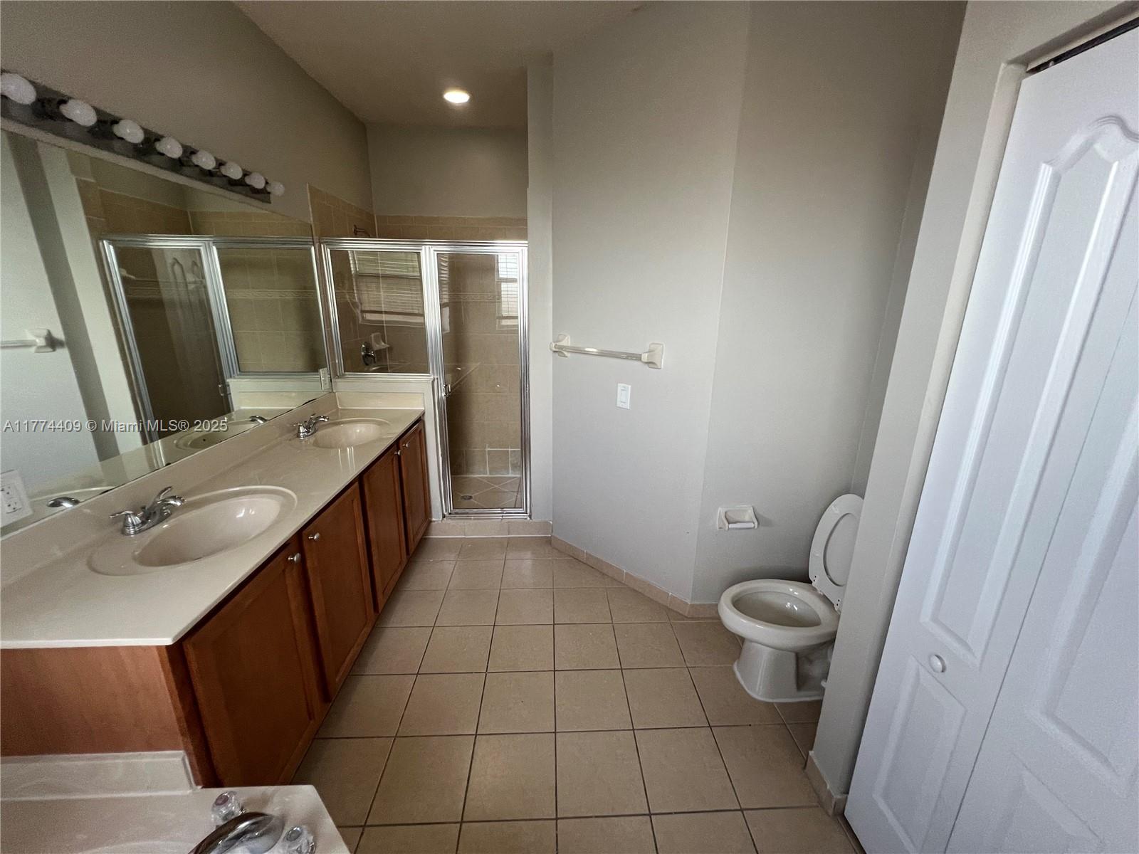 3982 Ne 12th Dr Property Photo 17