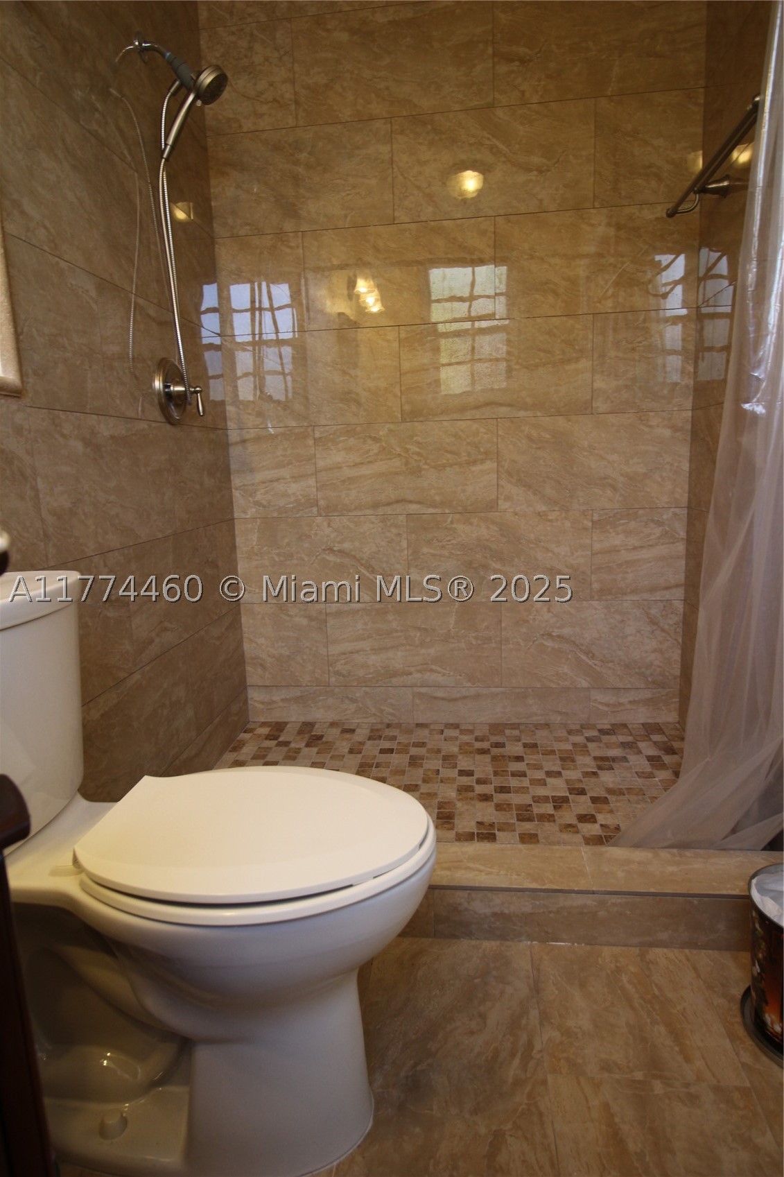 870 Nw 14th Ct Property Photo 40