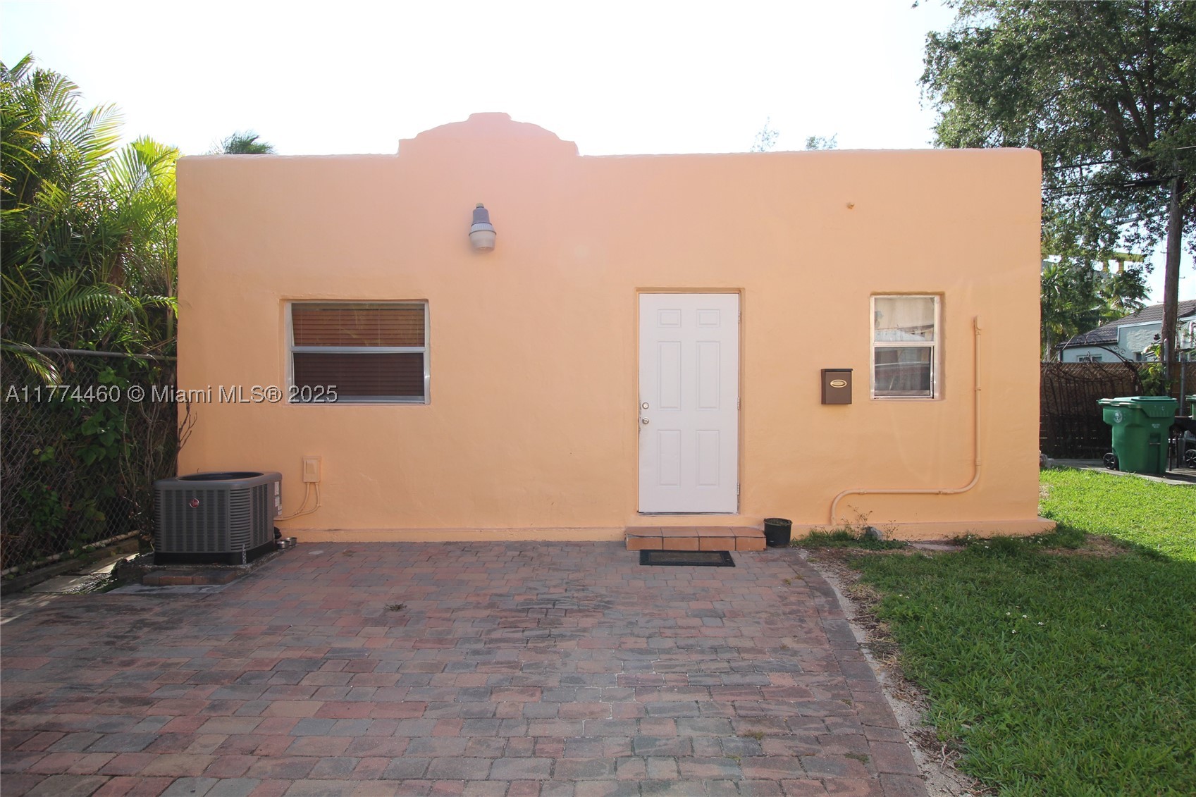 870 Nw 14th Ct Property Photo 44