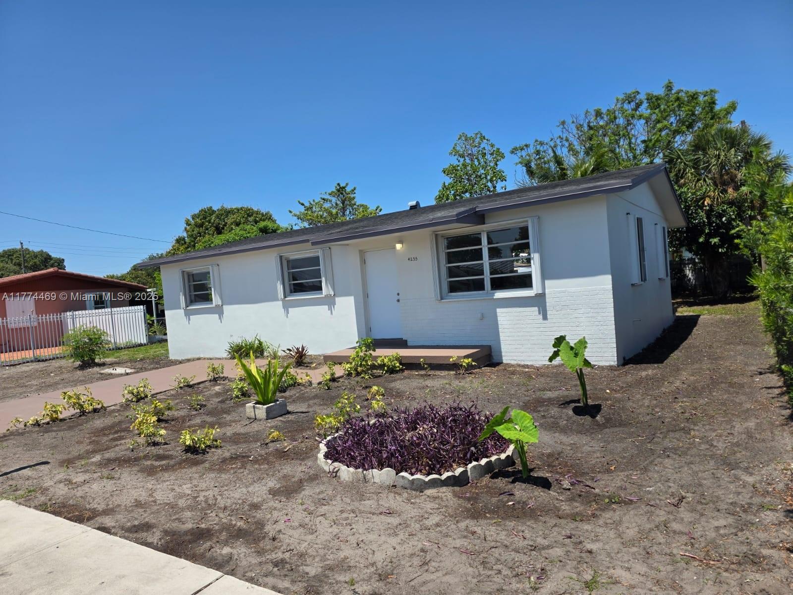 4255 Nw 170th St Property Photo