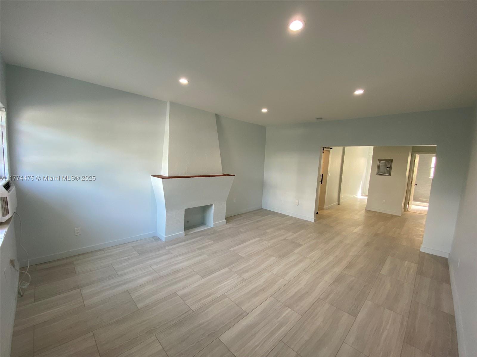 1455 Michigan Ave 4 Property Photo