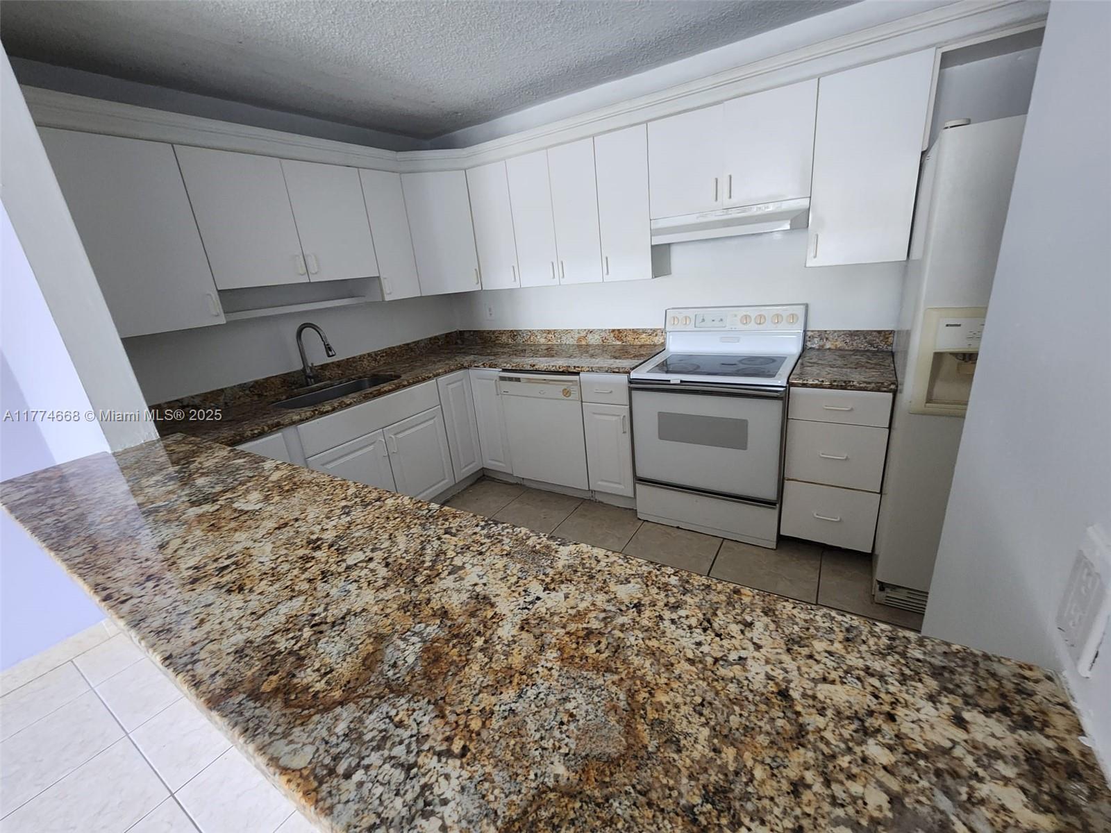 14830 Naranja Lakes Blvd A1a Property Photo 7