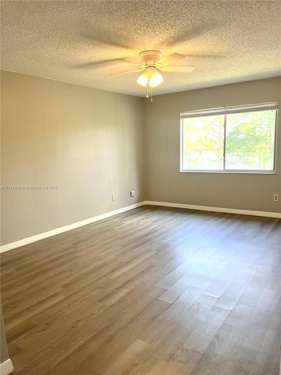 4575 S Texas Ave 307 Property Photo 24