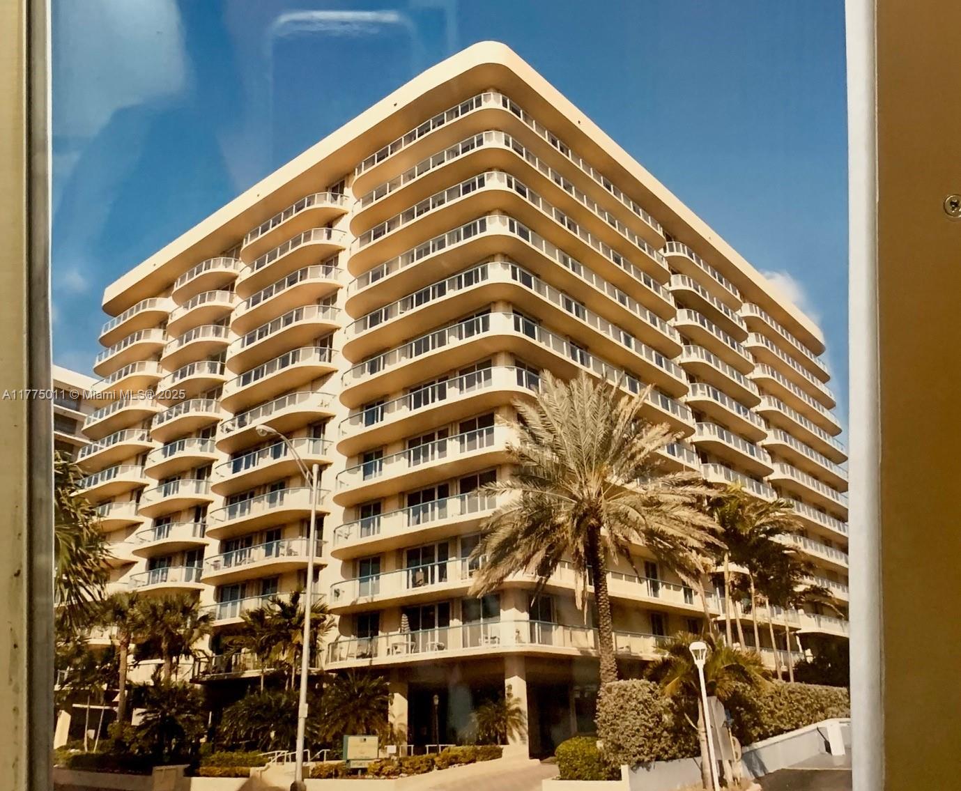 8855 E Collins Ave 5b Property Photo 1