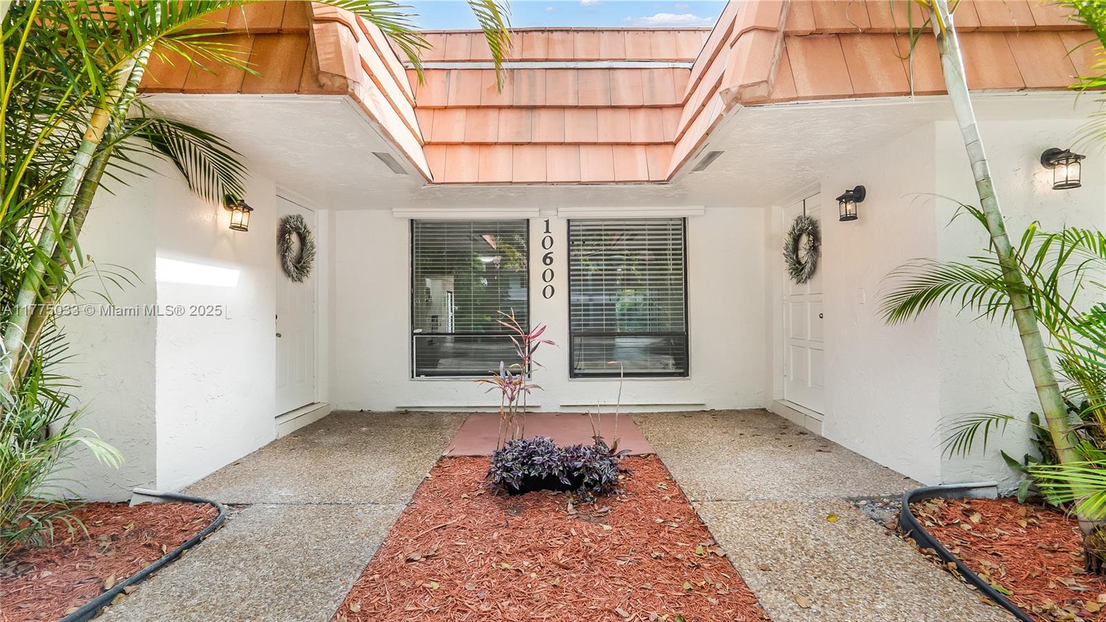 10600 Nw 45th St E Property Photo