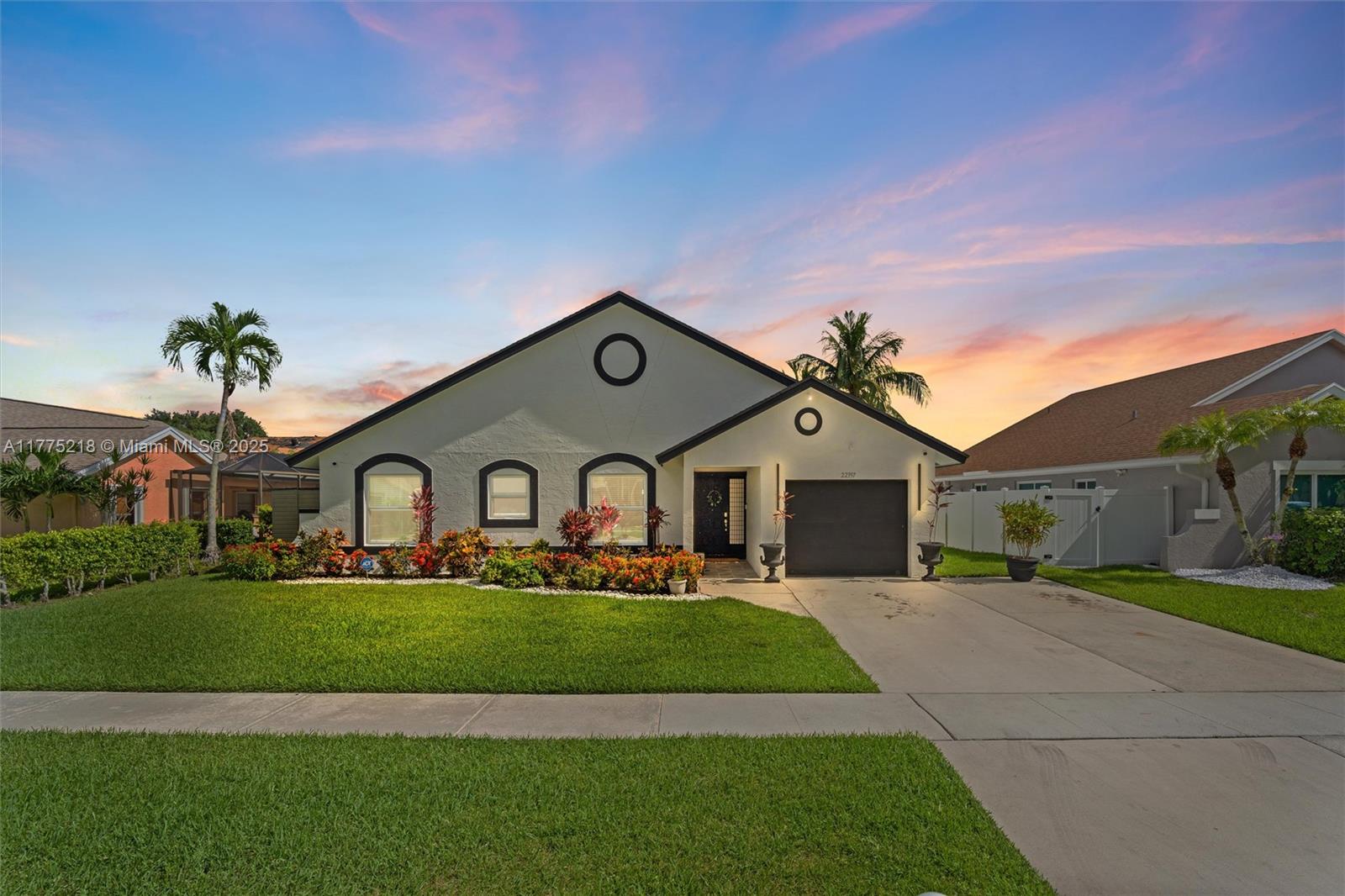 22397 Swordfish Dr Property Photo