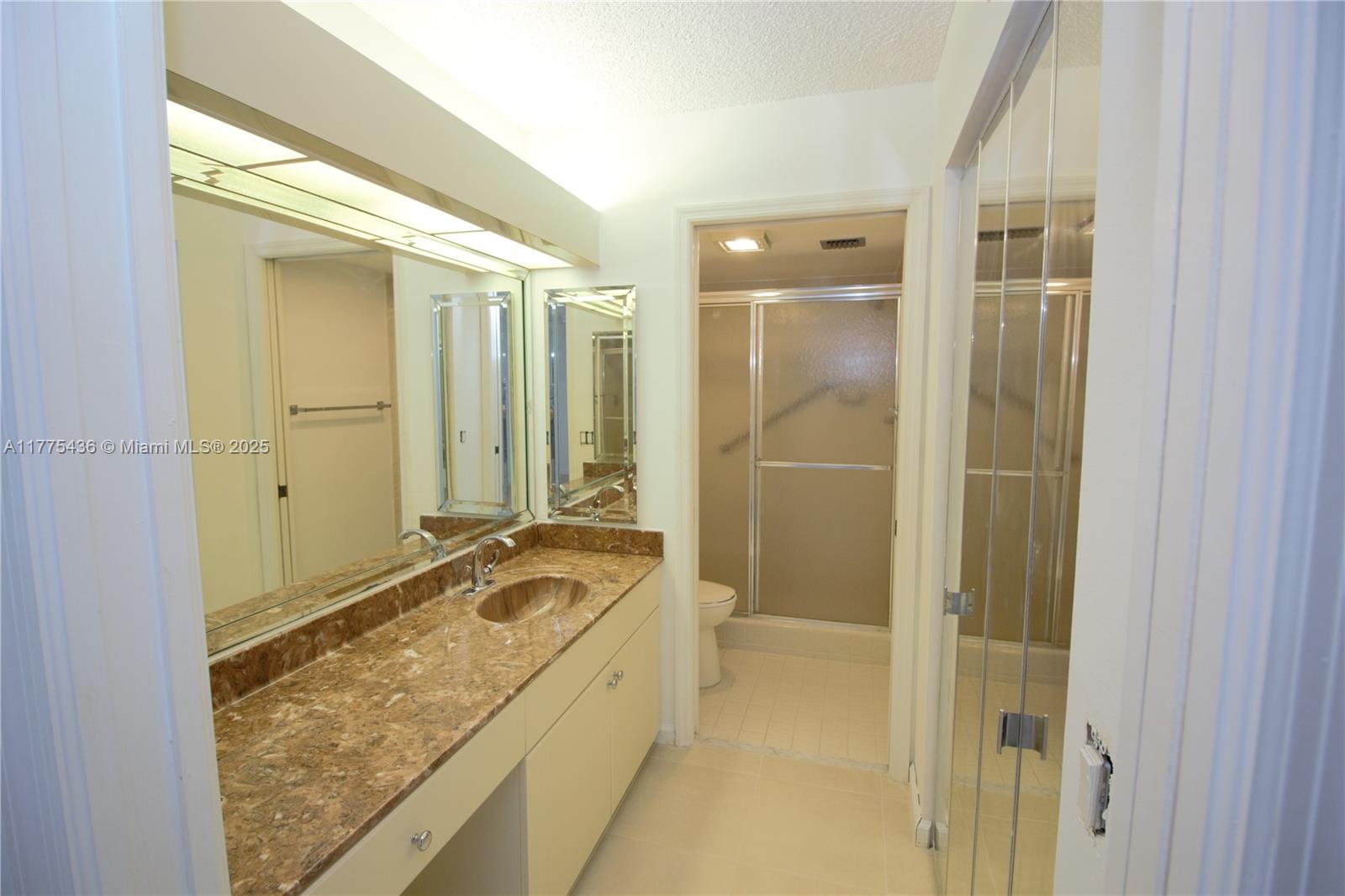 10312 E Clairmont Cir 107 Property Photo 7