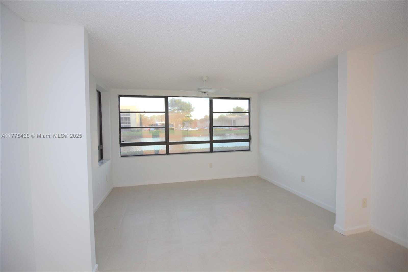 10312 E Clairmont Cir 107 Property Photo 15