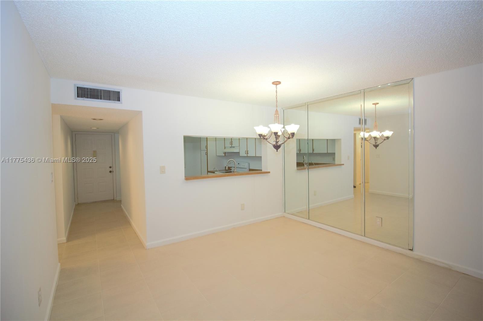 10312 E Clairmont Cir 107 Property Photo 25
