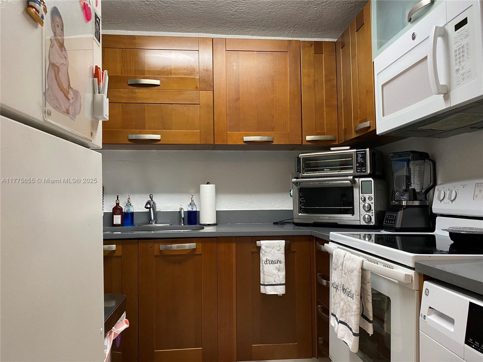 9360 Fontainebleau Blvd 110 Property Photo 1
