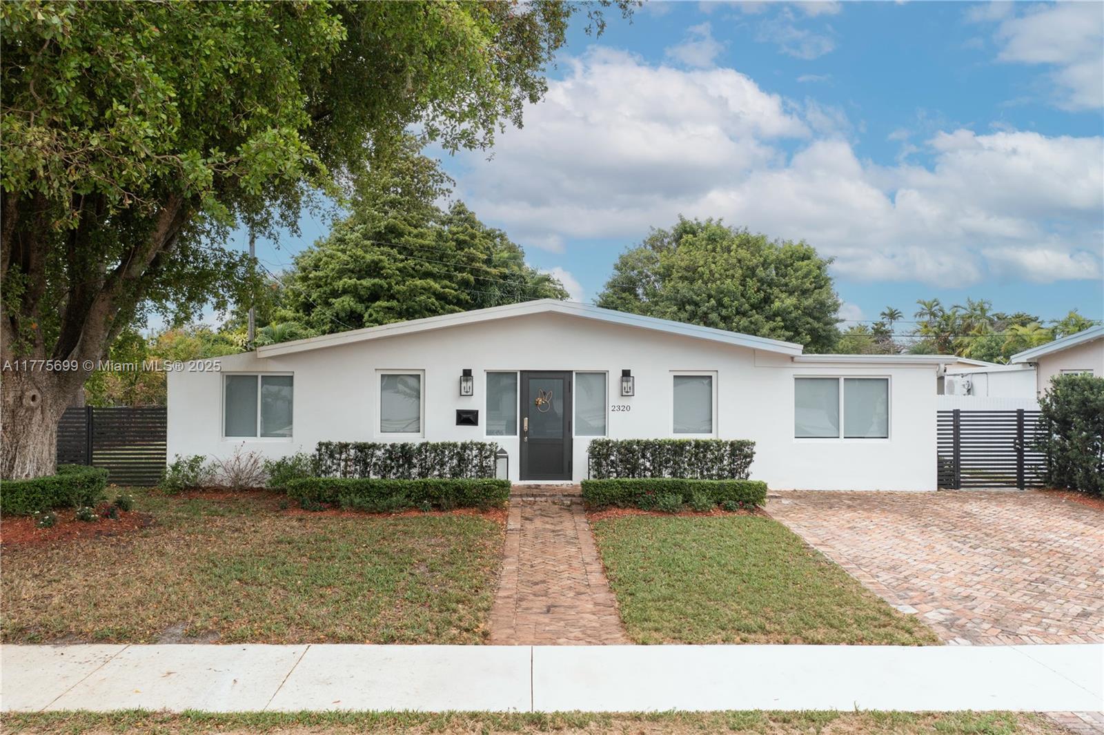 2320 Sw 89th Ct Property Photo