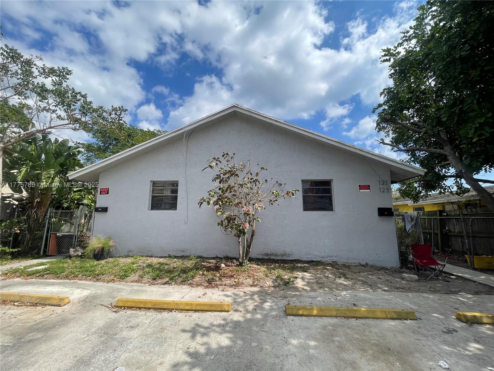 A11775785 Property Photo