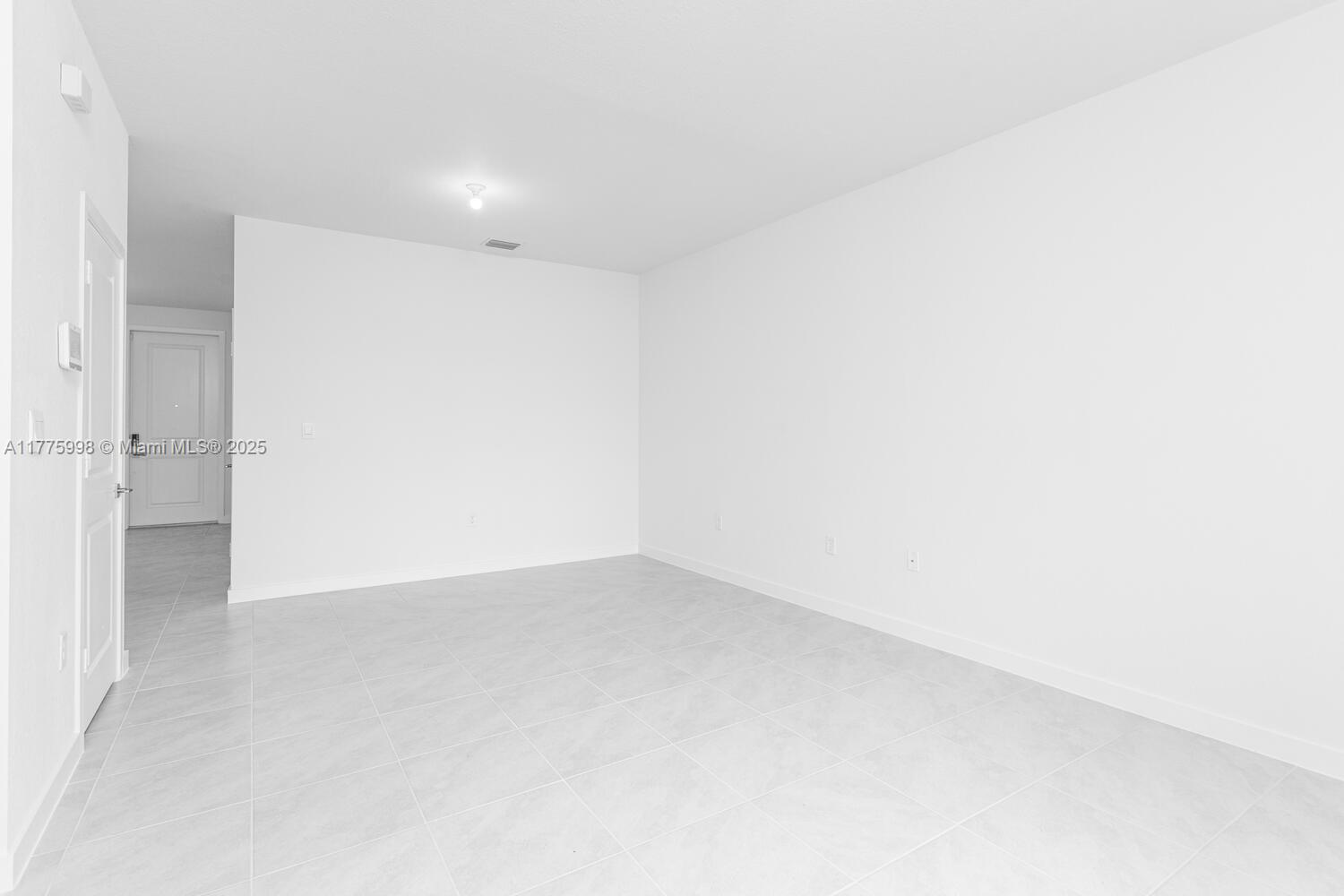 1774 Se 9th Ave 1774 Property Photo 4