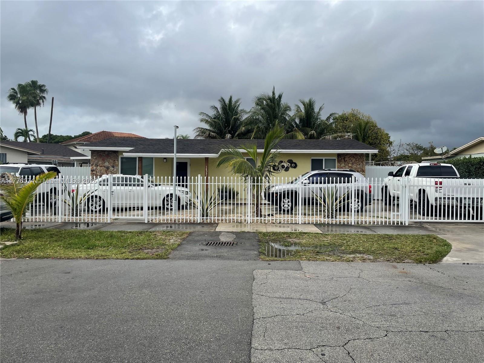 14531 Sw 294th St Property Photo 1