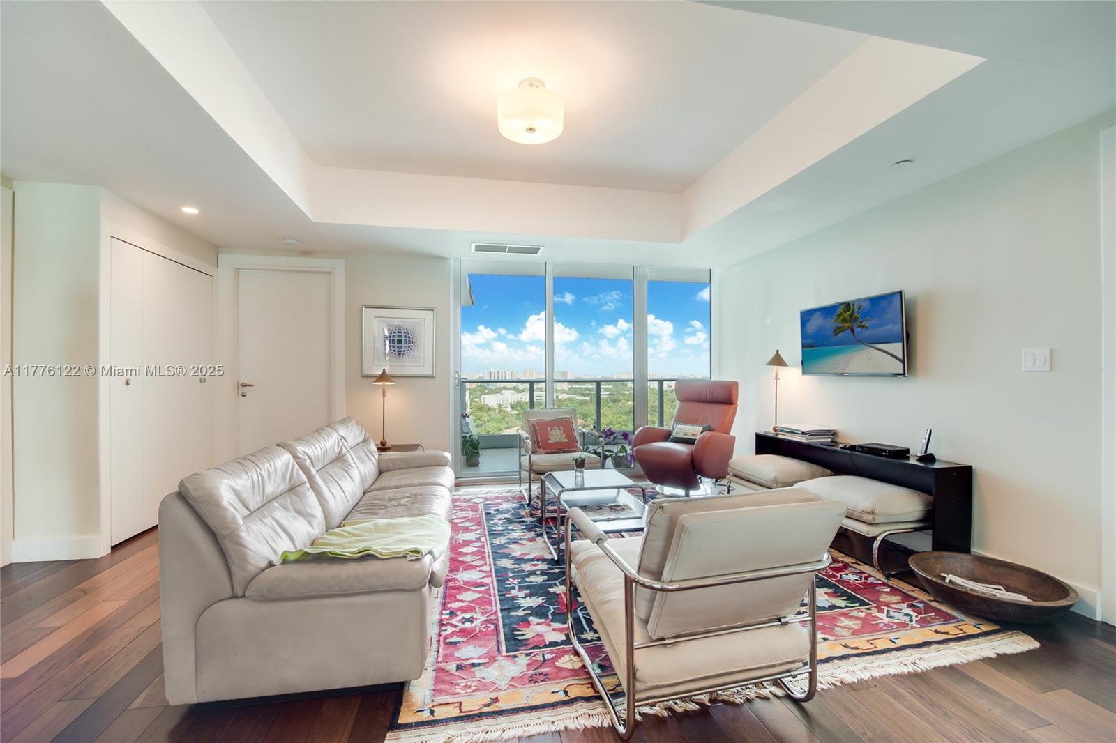2627 S Bayshore Dr 1504 Property Photo 9