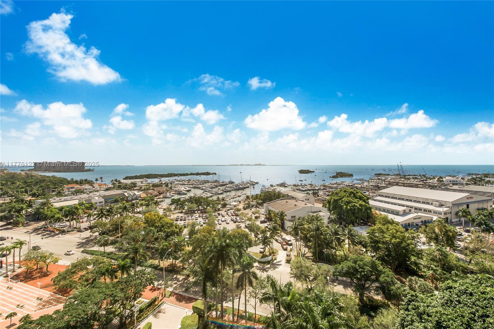 2627 S Bayshore Dr 1504 Property Photo 12