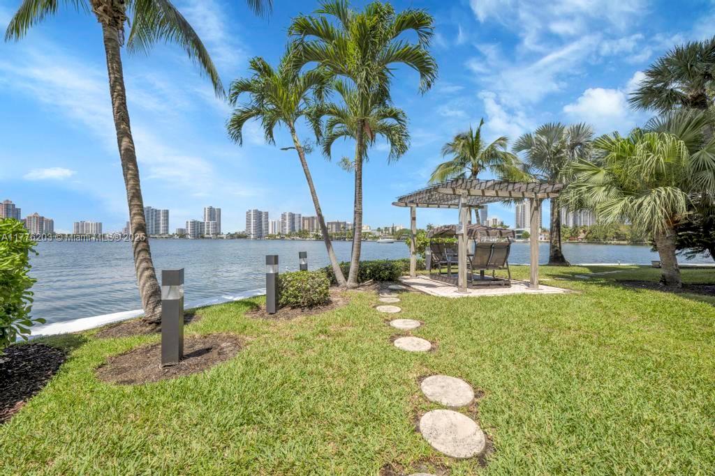Property Photo 38