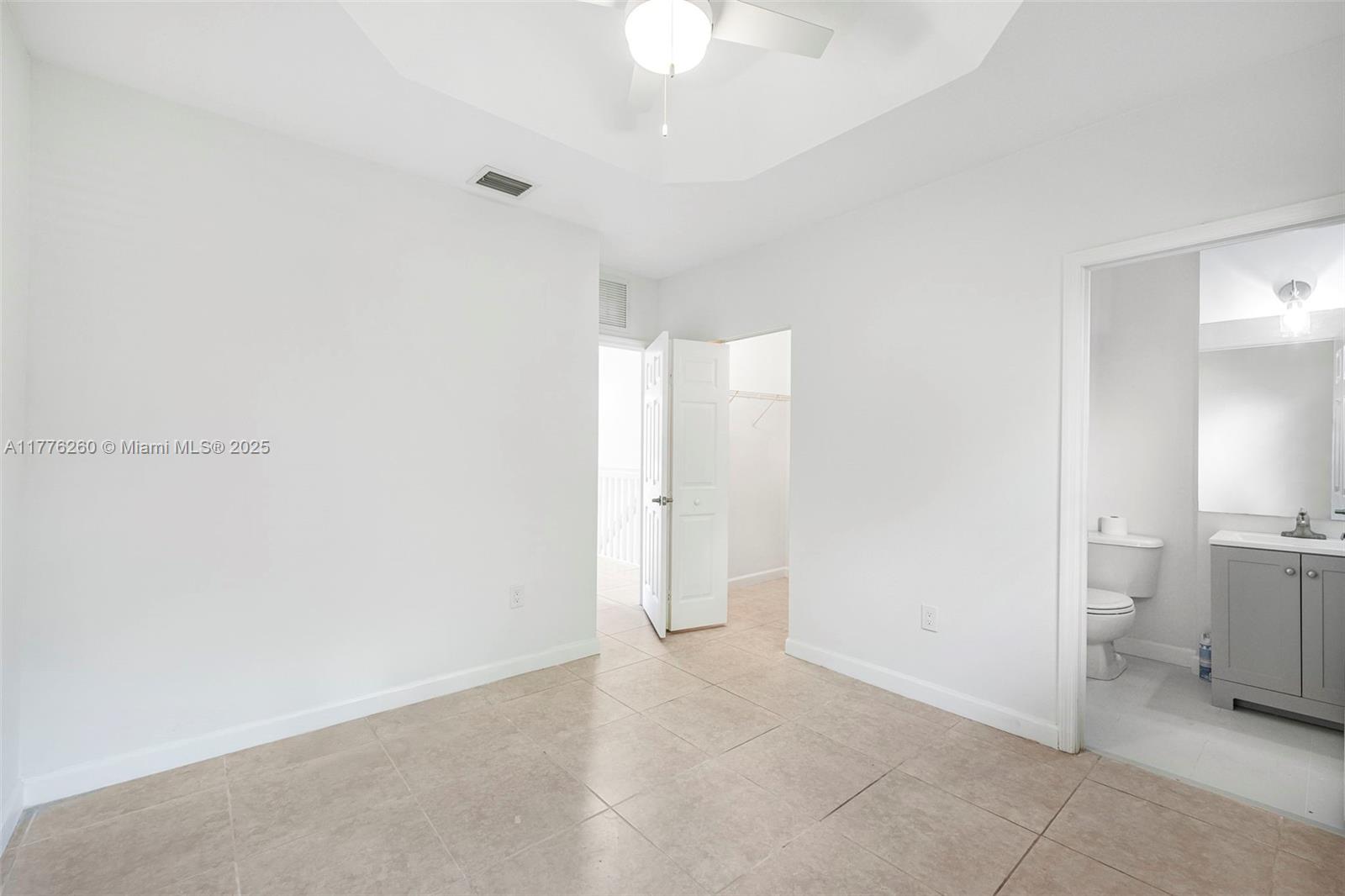 1650 Ne 33rd Rd 107-10 Property Photo 31
