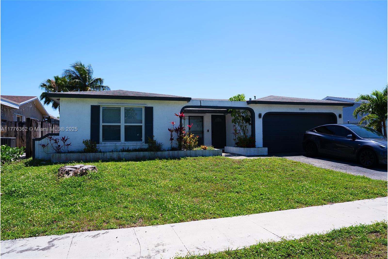 11660 Nw 30th Pl Property Photo