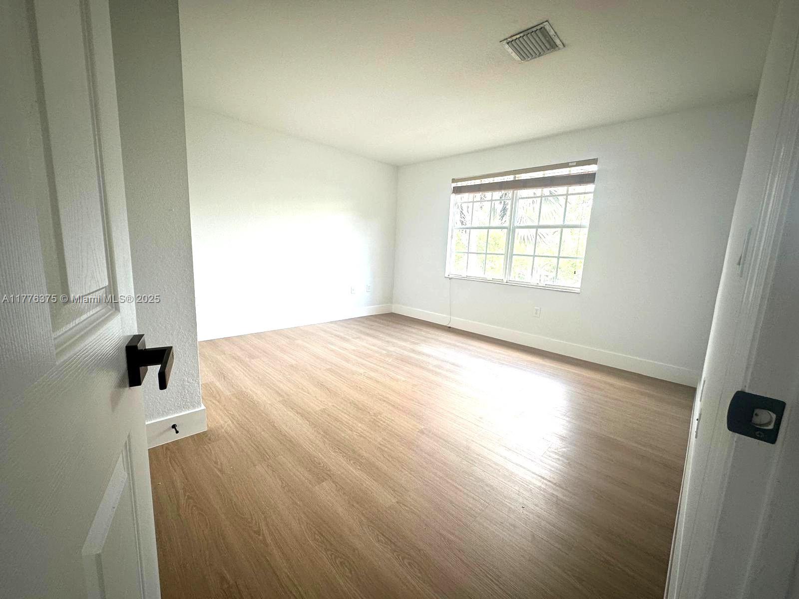 3922 W Whitewater Ave Property Photo 26