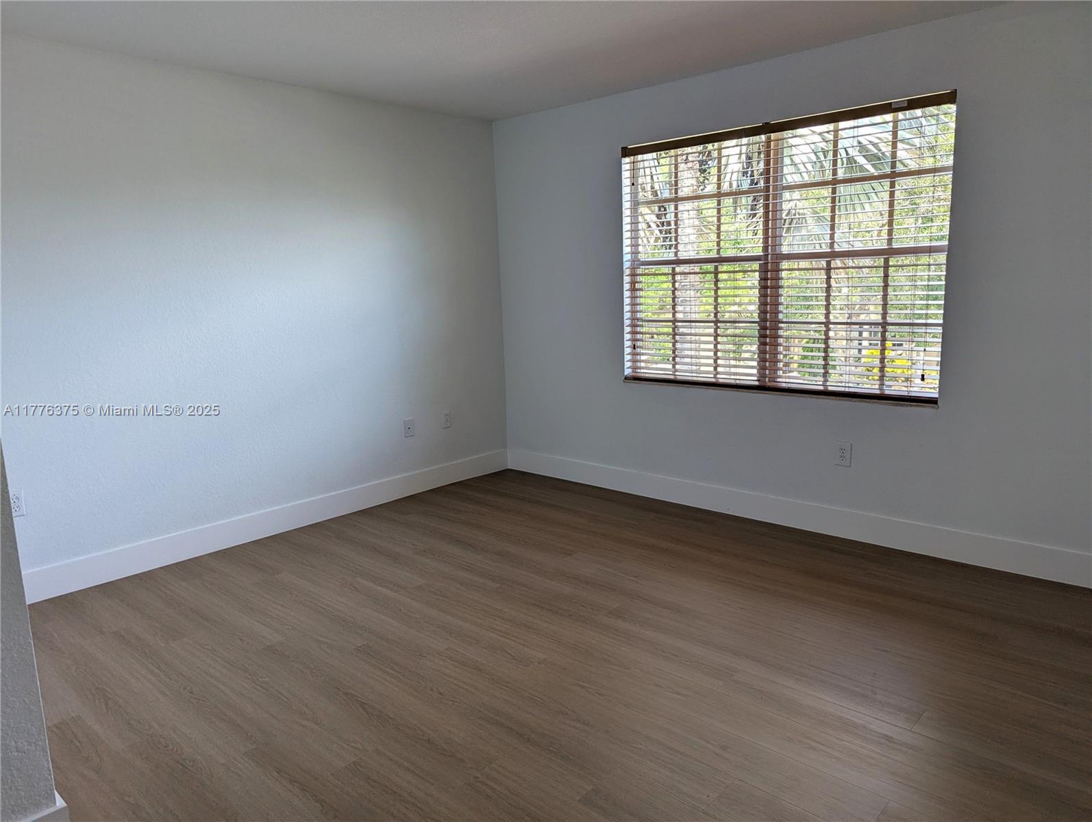 3922 W Whitewater Ave Property Photo 28