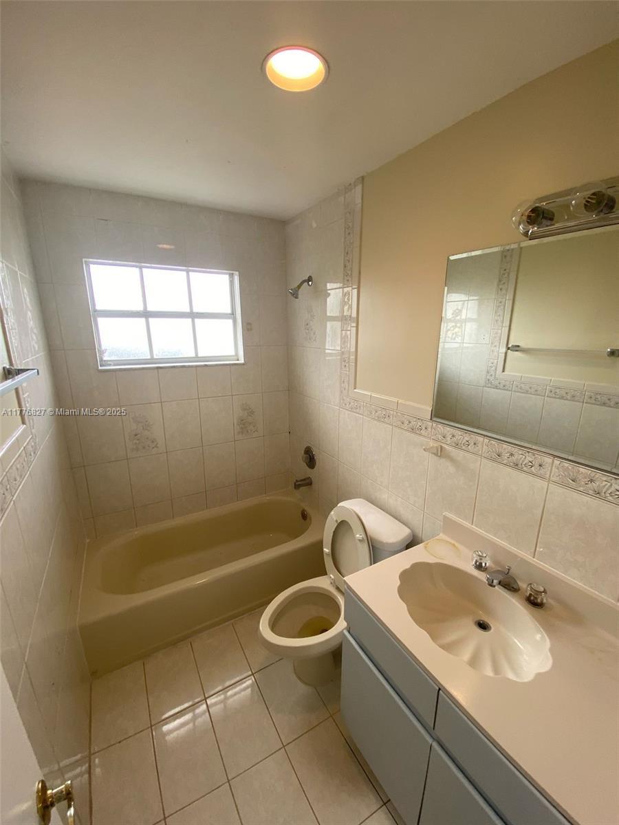 25150 Sw 125th Ct Property Photo 6