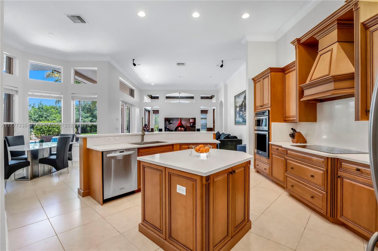 3432 Dovecote Meadow Ln Property Photo 6