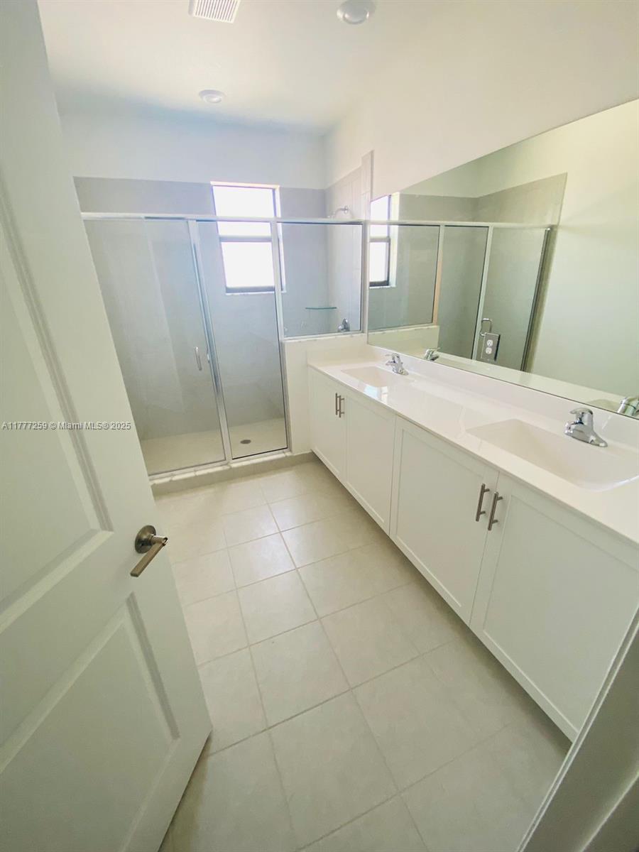 11976 Sw 244th Ln 11976 Property Photo 18
