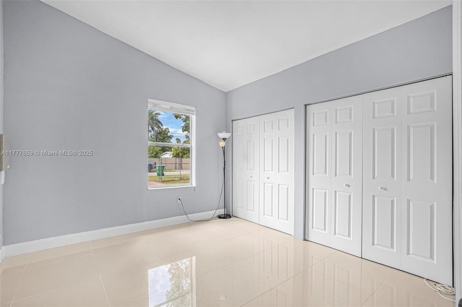 16875 Sw 300th St Property Photo 9