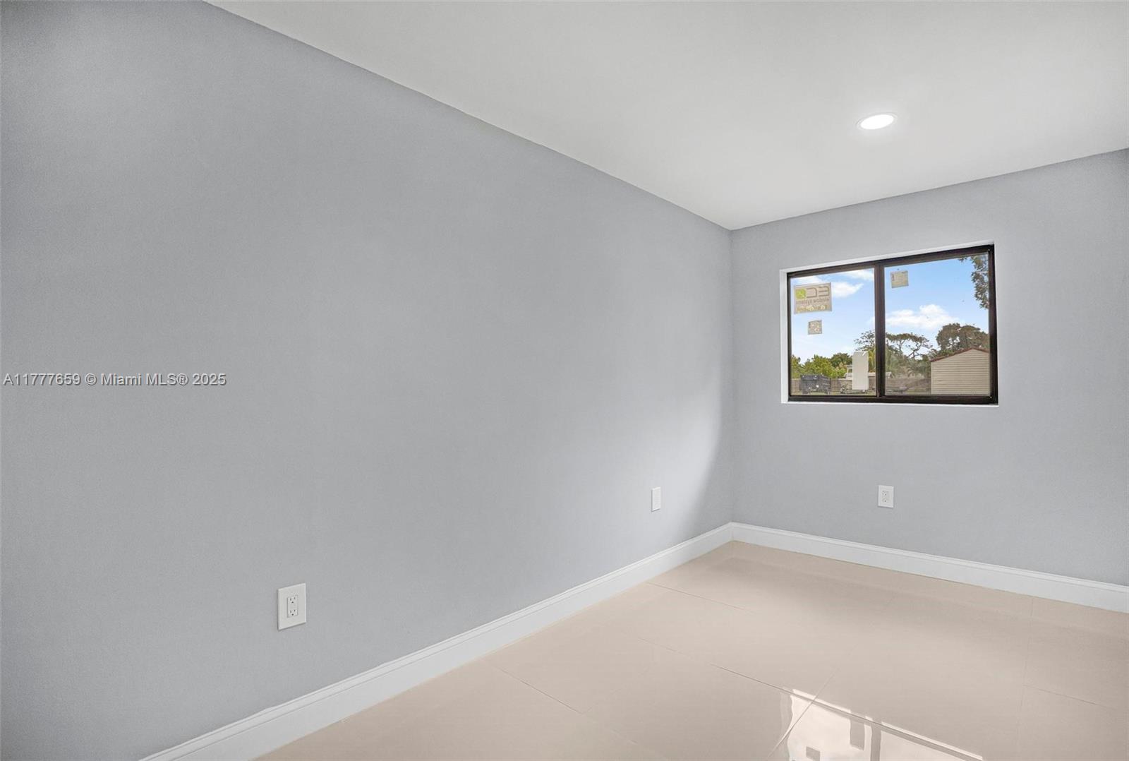 16875 Sw 300th St Property Photo 14