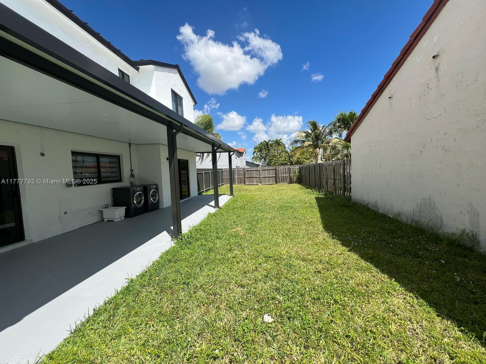 25047 Sw 124th Ct Property Photo 4