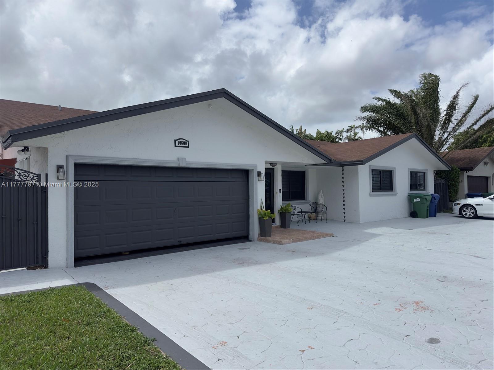 10600 Sw 146th Ct Property Photo