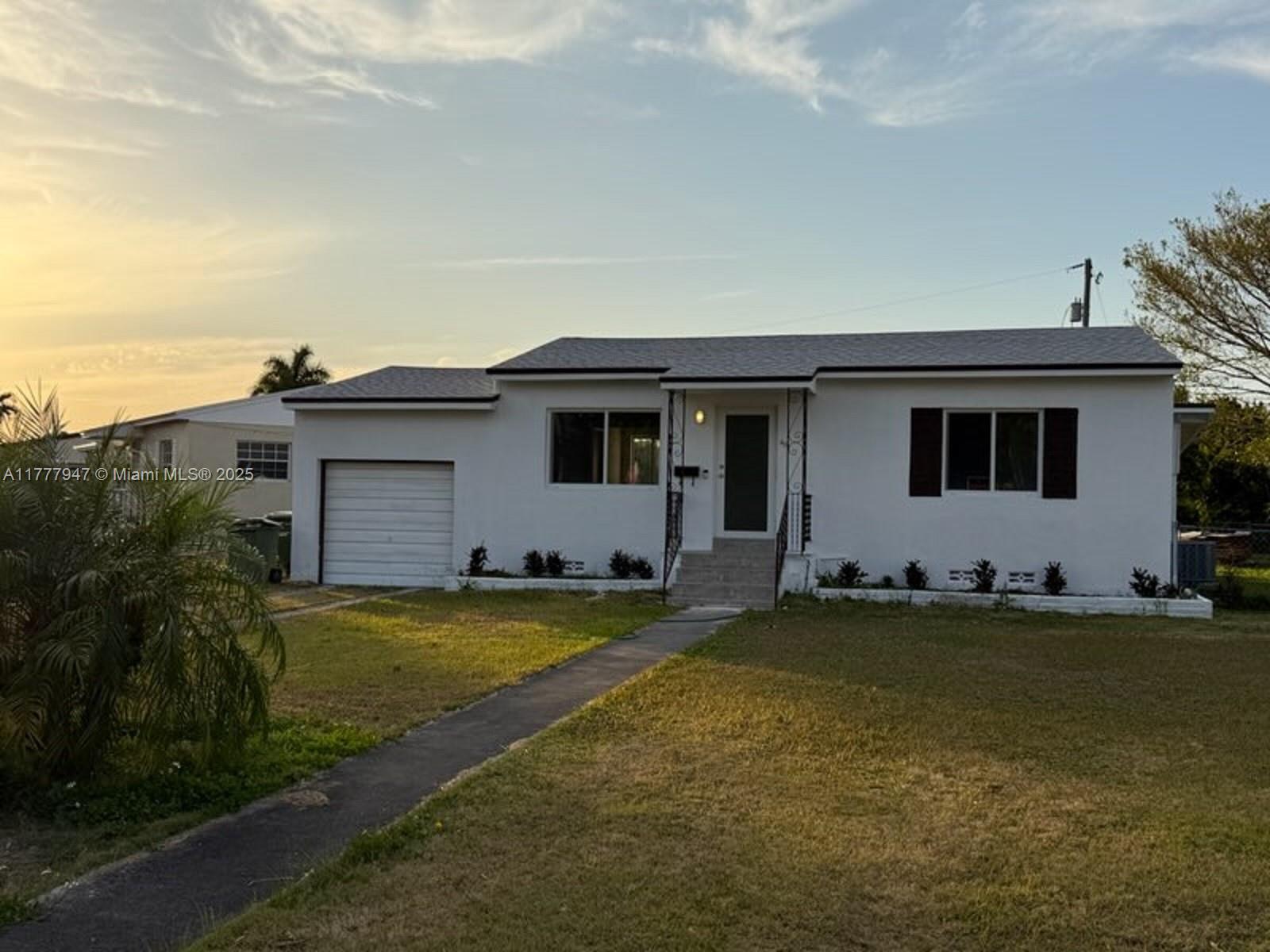 A11777947 Property Photo 1