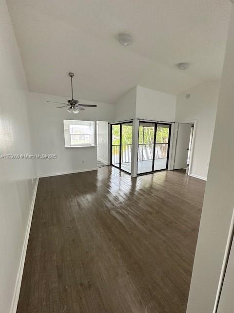 1071 Adams Ave 1071i Property Photo 3