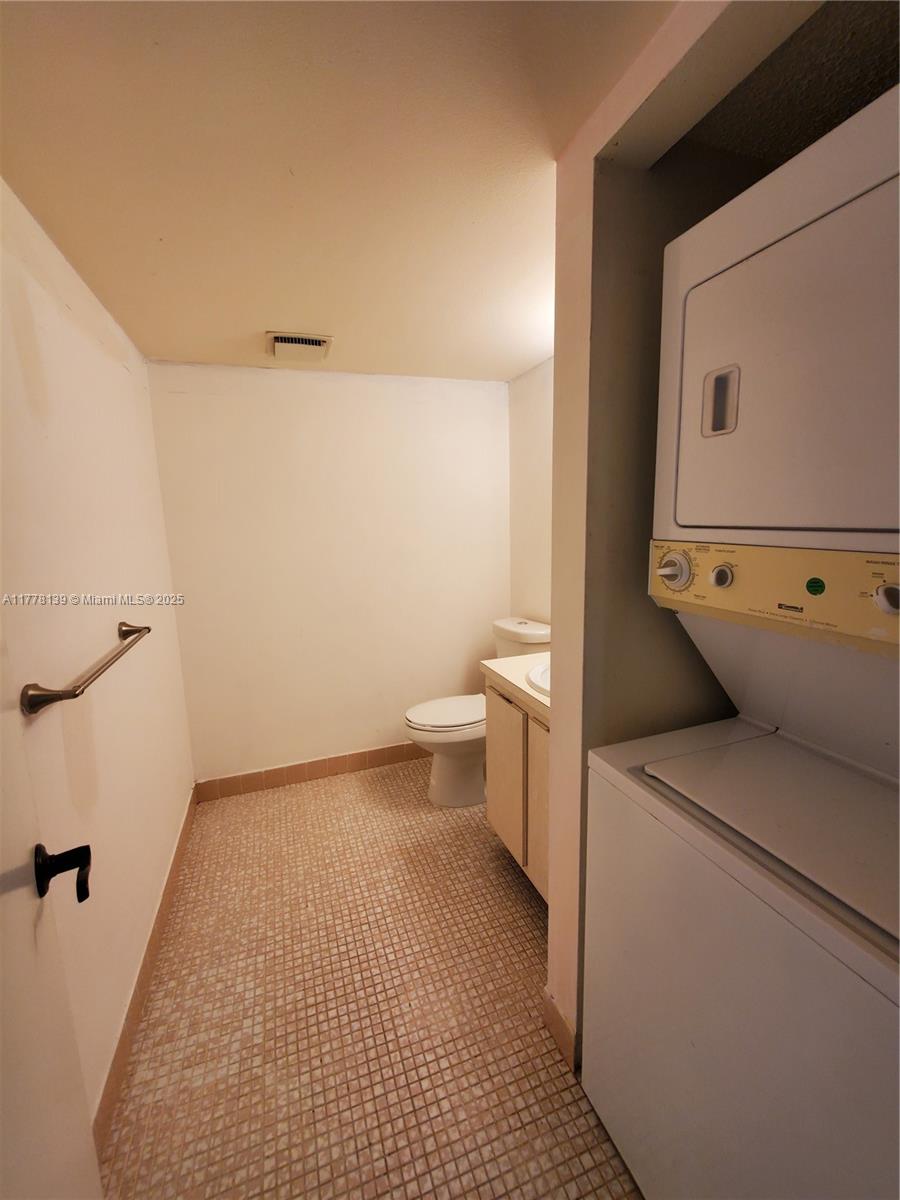 5550 Nw 44th St 111b Property Photo 17
