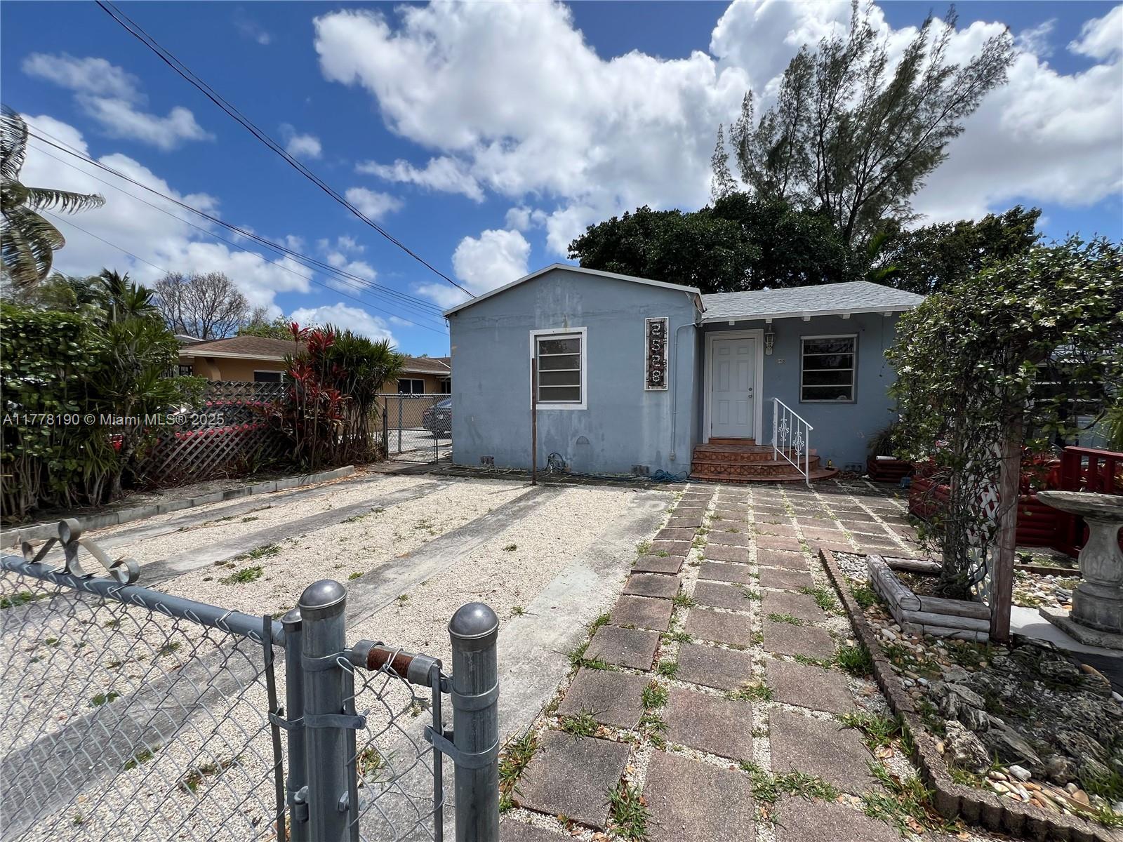 2528 Nw 29th St Property Photo