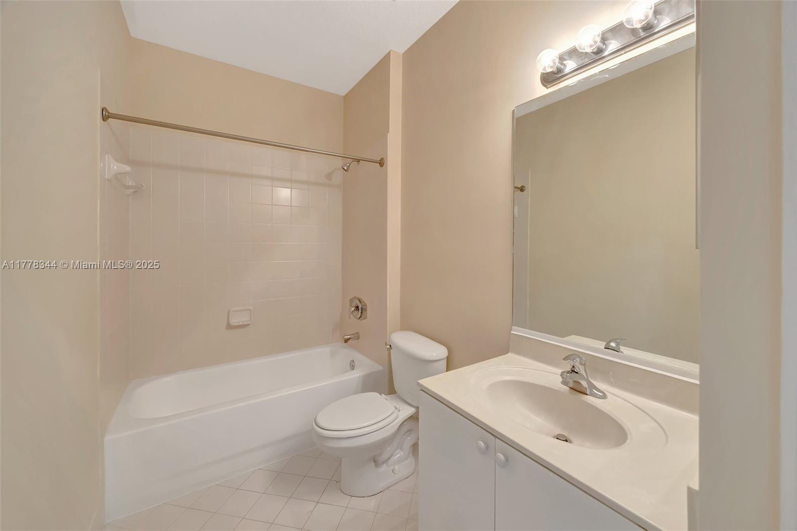 3274 Ne 11th Dr Property Photo 21