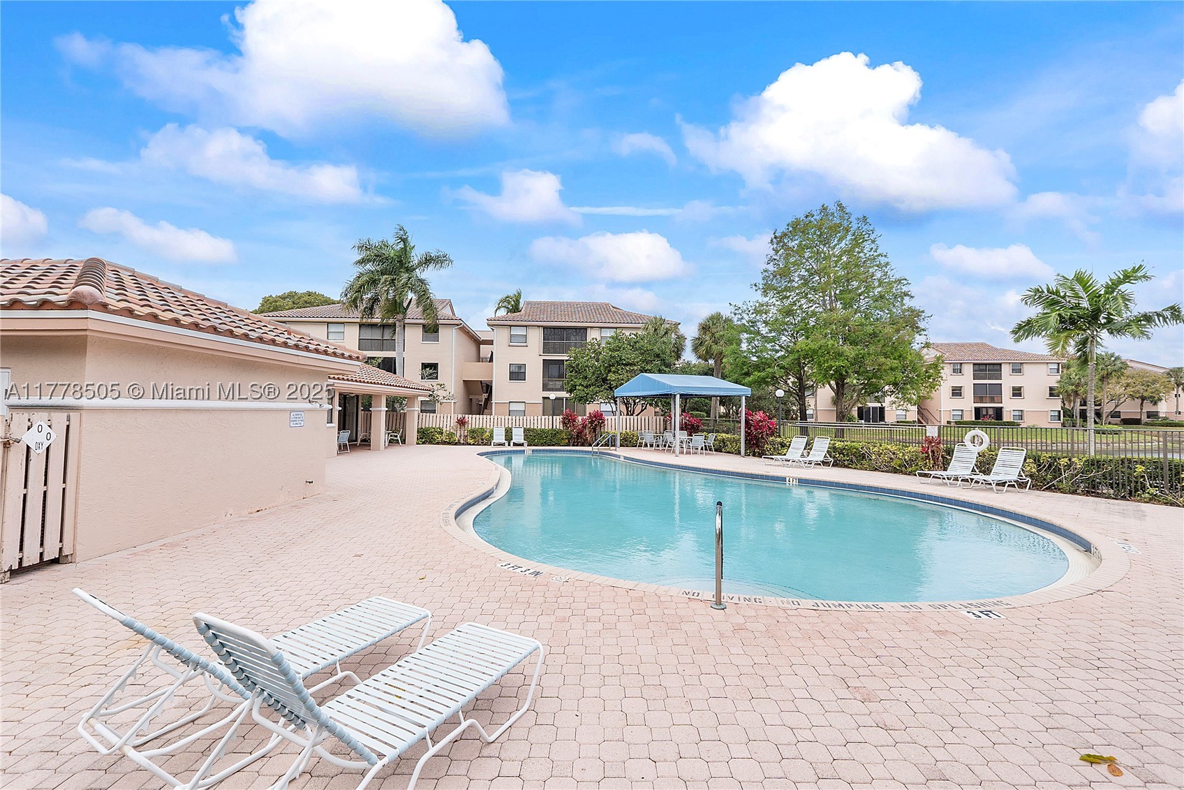 4101 E Coral Tree Cir 313 Property Photo 31
