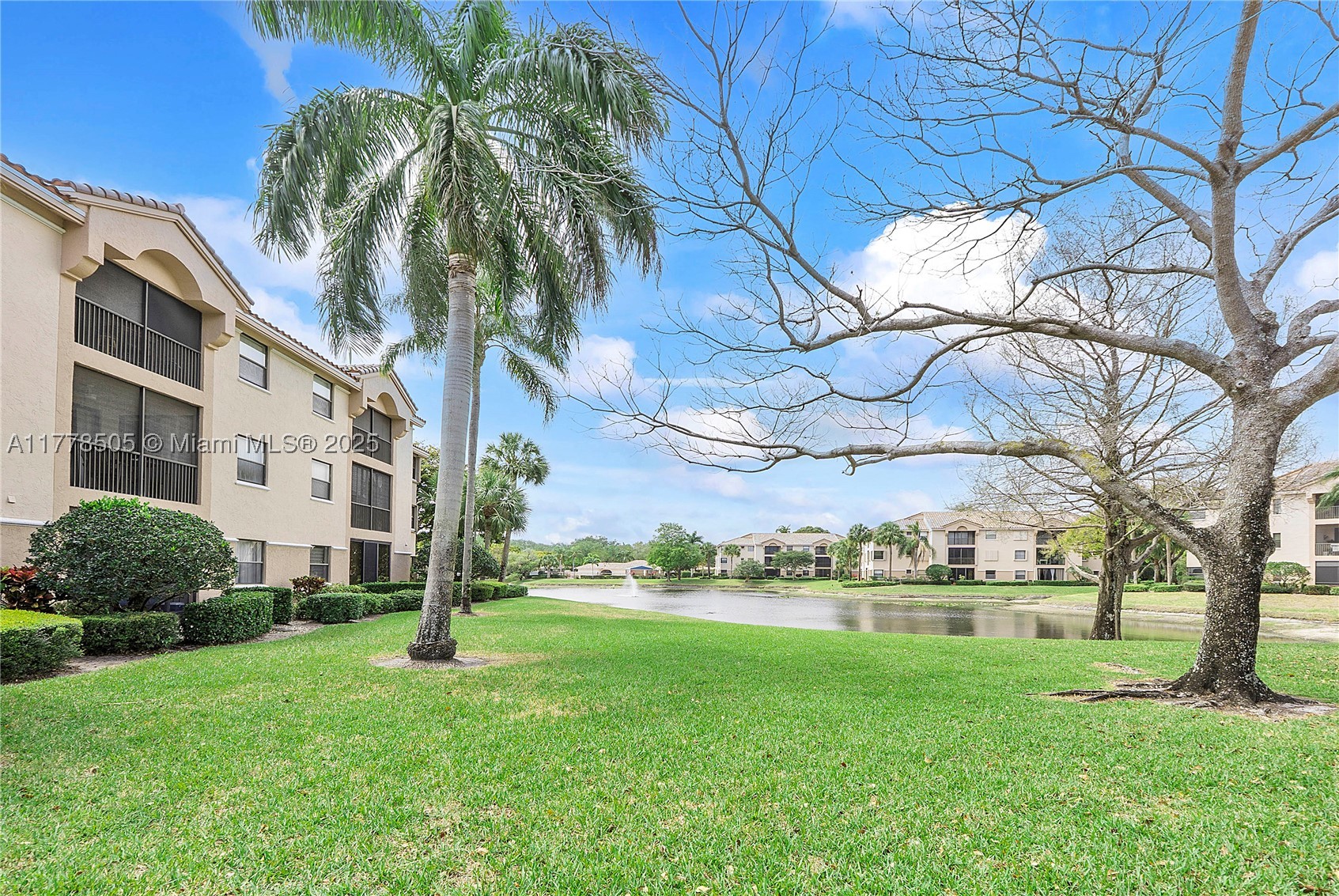 4101 E Coral Tree Cir 313 Property Photo 35