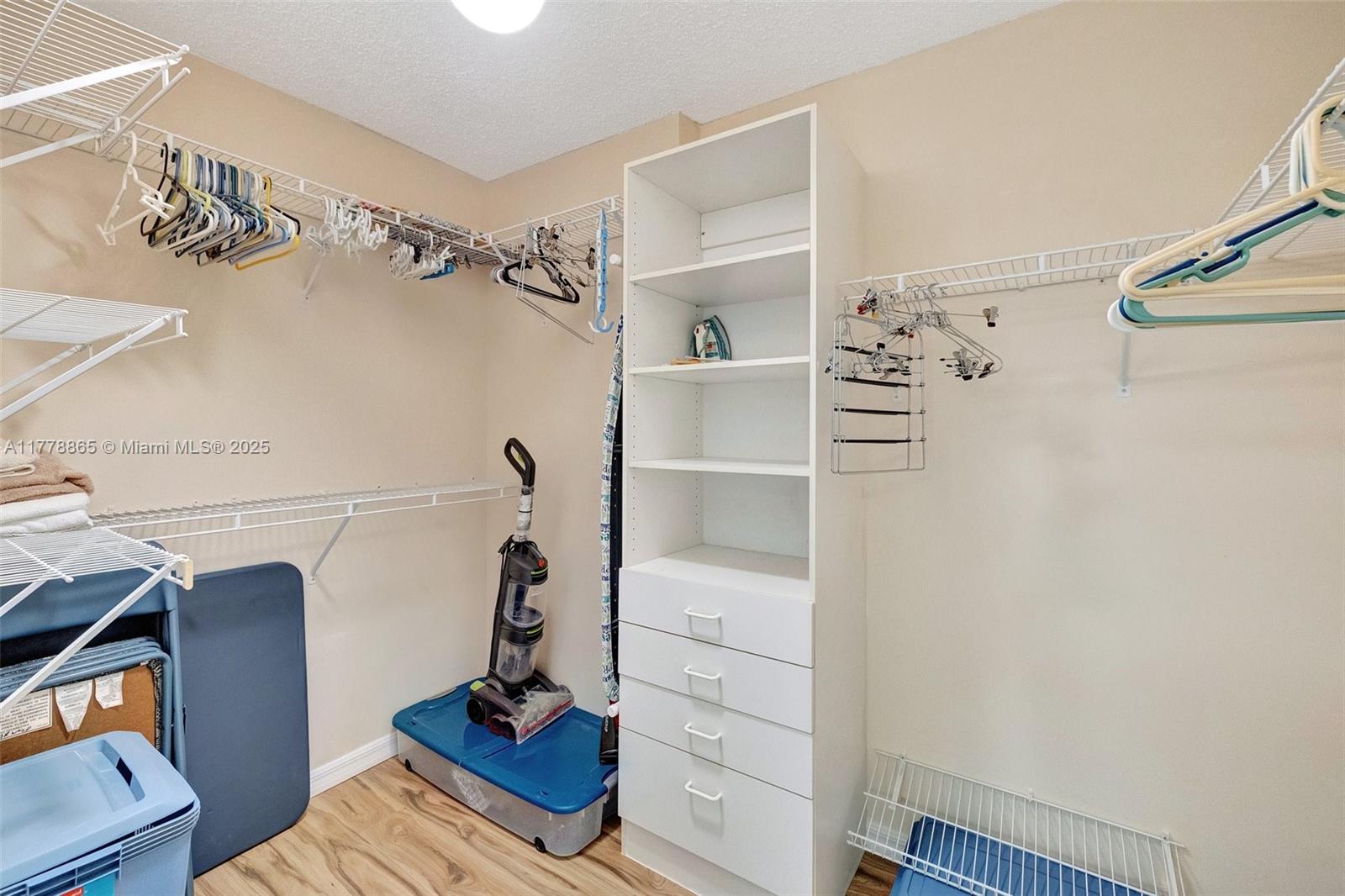 9599 Weldon Cir A213 Property Photo 24