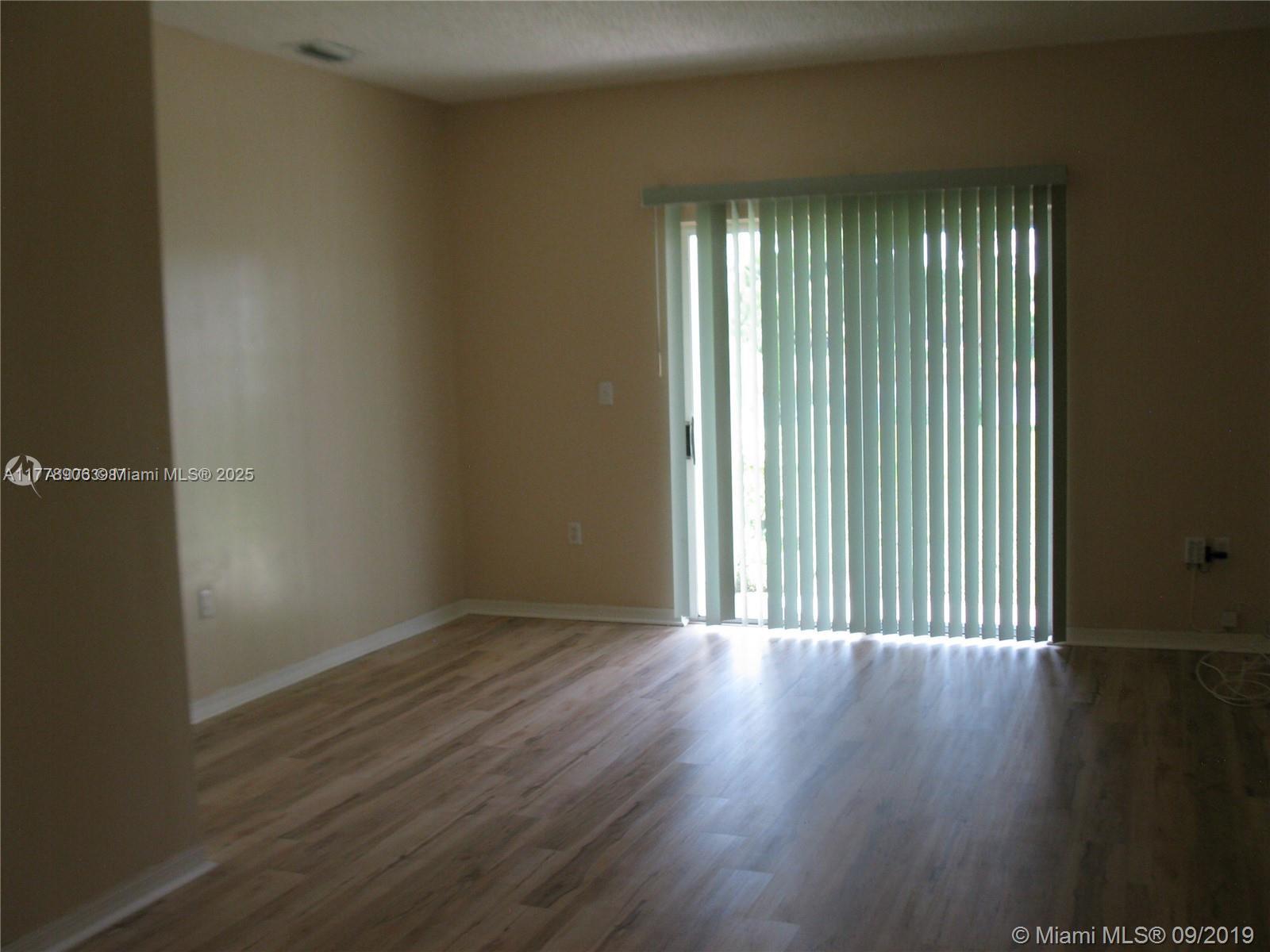 2322 Se 23rd Ave 2322 Property Photo 6