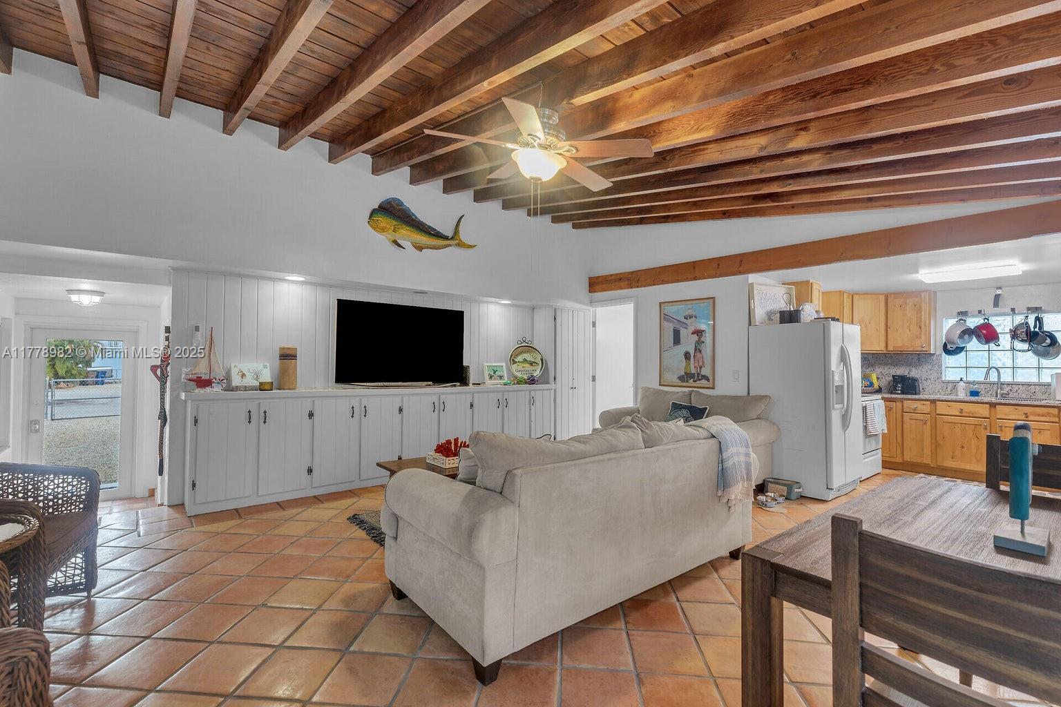 231 Anne Bonny Dr Property Photo 11