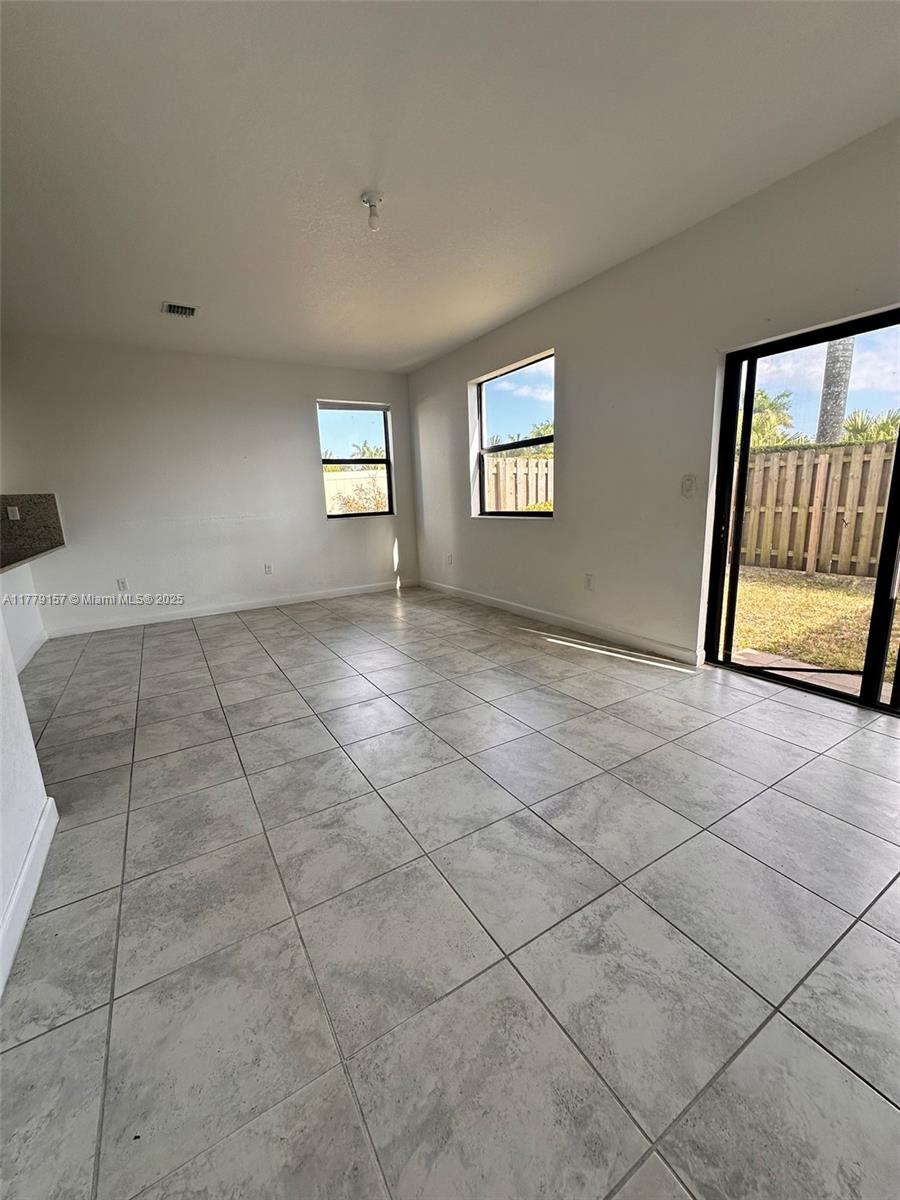 11218 Sw 250th Ter 11218 Property Photo 12