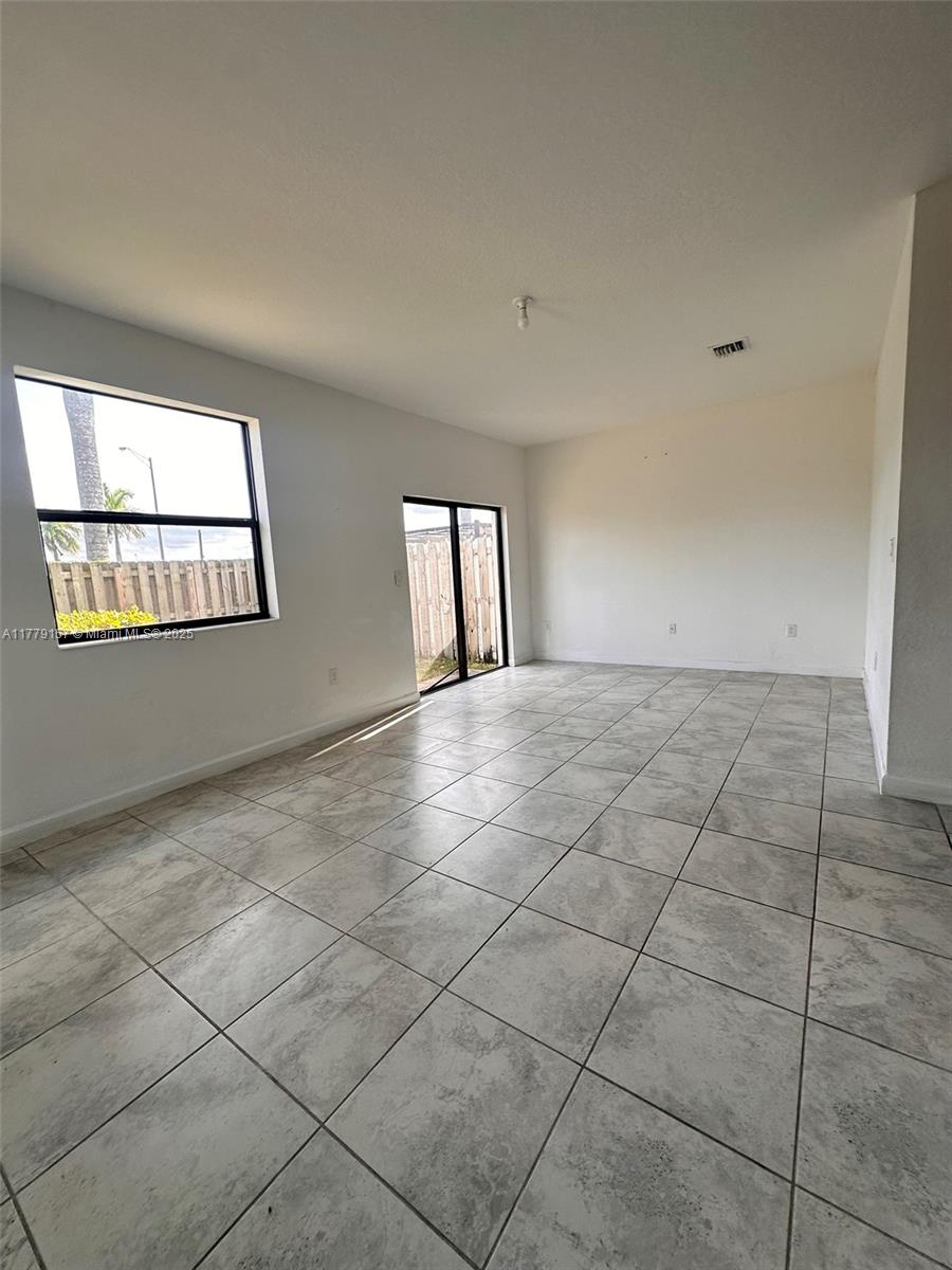 11218 Sw 250th Ter 11218 Property Photo 13