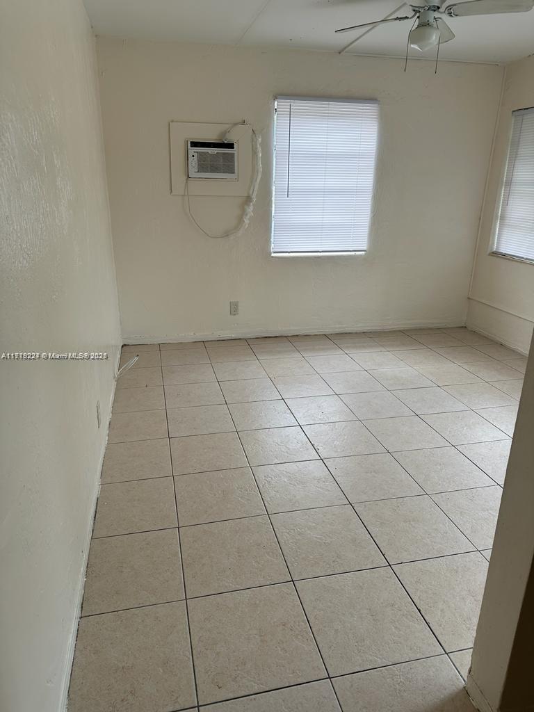 756 Nw 5th St Property Photo 6