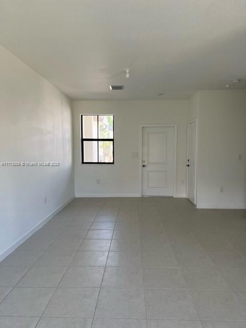 13102 Sw 232 Ln Property Photo 5