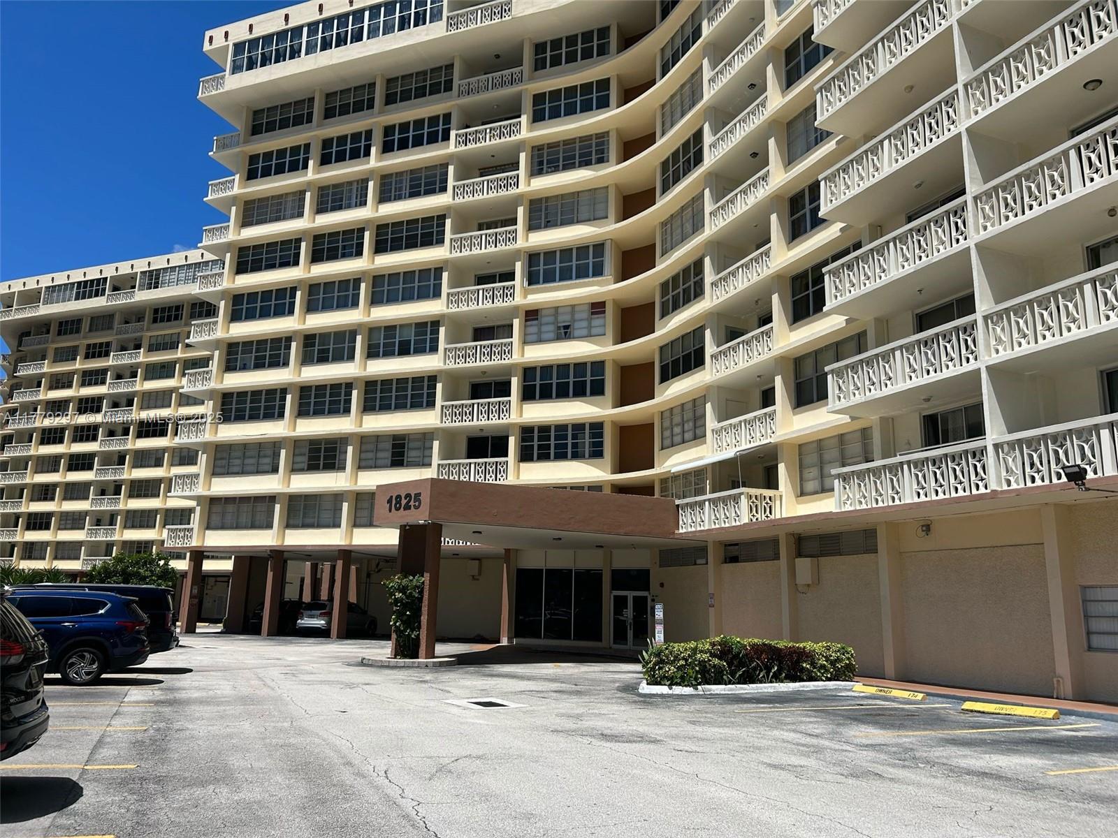 1825 S Ocean Dr 503 Property Photo