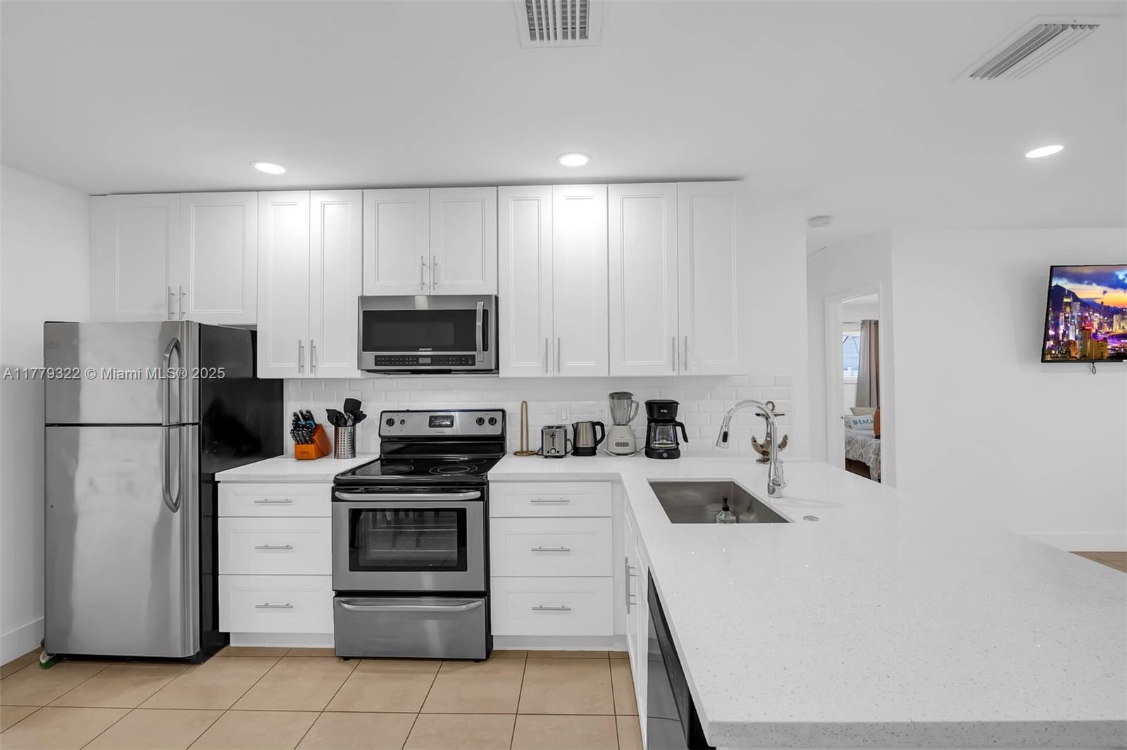 A11779322 Property Photo